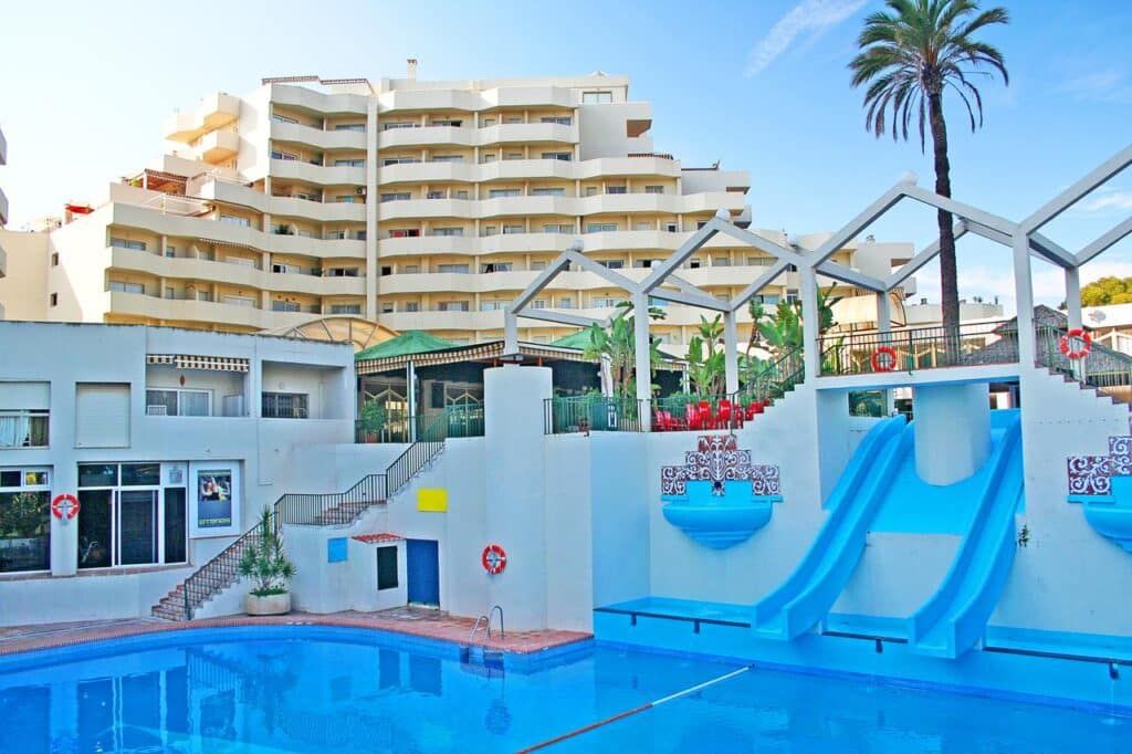 Casa Kito Toboganes y Diversion